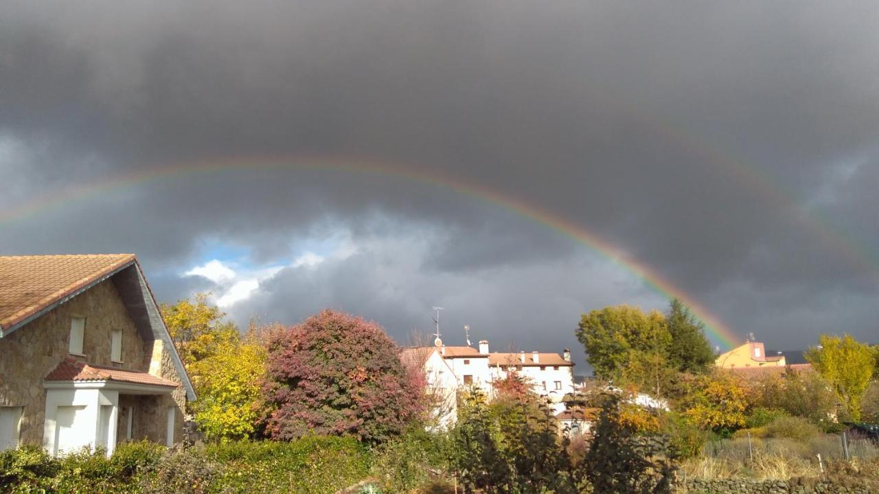 Tinao De Gredos Villa Barajas de Gredos ภายนอก รูปภาพ