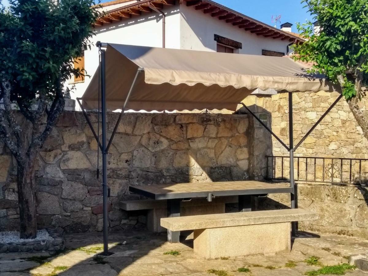 Tinao De Gredos Villa Barajas de Gredos ภายนอก รูปภาพ